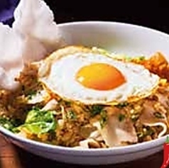 豚肉のピリ辛レタスチャーハン