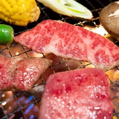 焼肉しゃぶしゃぶNo 1 新宿歌舞伎町店特集写真1