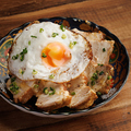 料理メニュー写真&nbsp;赤商チャーシューエッグ
