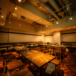 広々とした店内！少人数の飲み会から大人数の宴会まで幅広いシーンでご利用いただけます