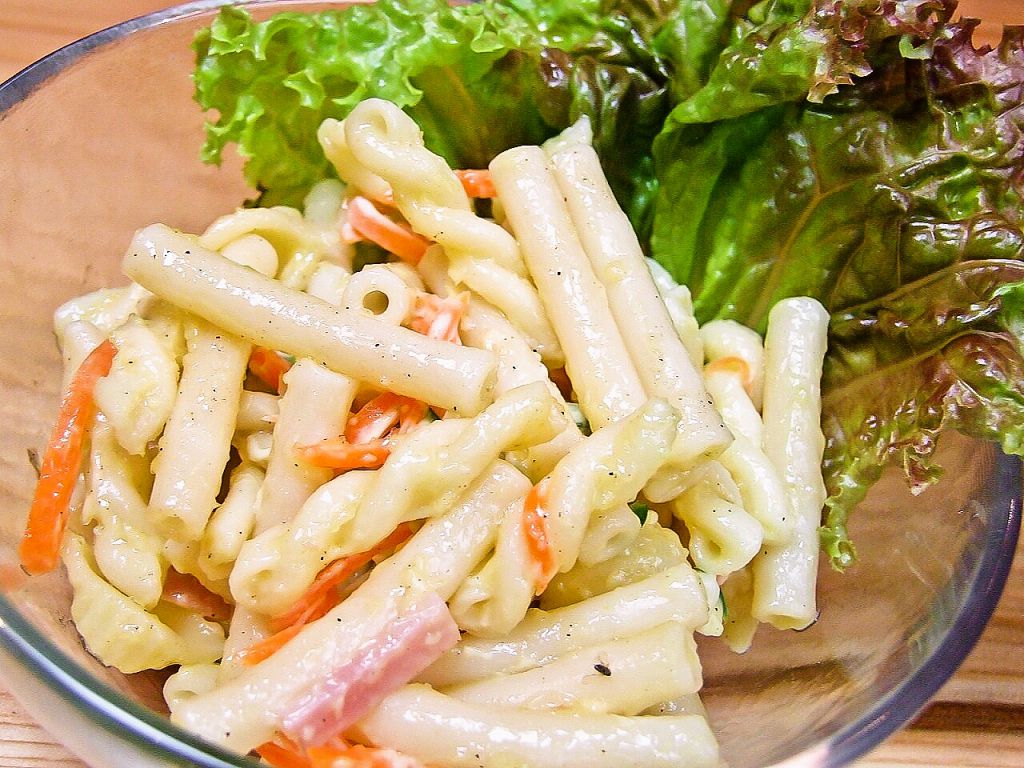 居酒屋の定番メニューをあたりまえのようにそろえる。そんなところもらくのこだわり。