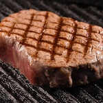 新潟のブランド牛・A5ランク村上牛をステーキなど様々な料理で堪能頂けます。