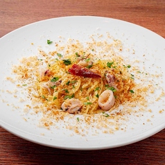 ヤリイカとボッタルガのパスタリモーネ