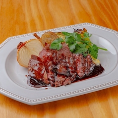 バベットステーキ　マディラソース