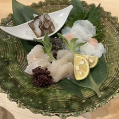刺身盛り合わせ