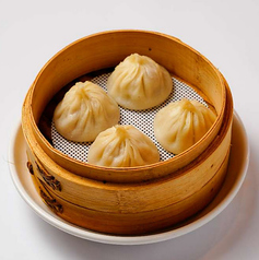 小籠包　四個