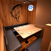 【女子会や飲み会などに最適】1名様から団体様まで、人数に合わせてさまざまなお席をご用意しております♪友達や同僚との飲み会や接待、合コンにおすすめ！幹事様にも嬉しいクーポンも多数ご用意しております！ぜひお気軽にご予約ください