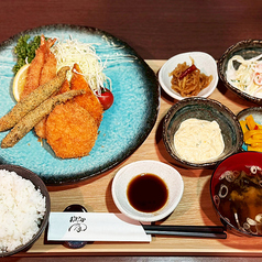 ミックスフライ定食