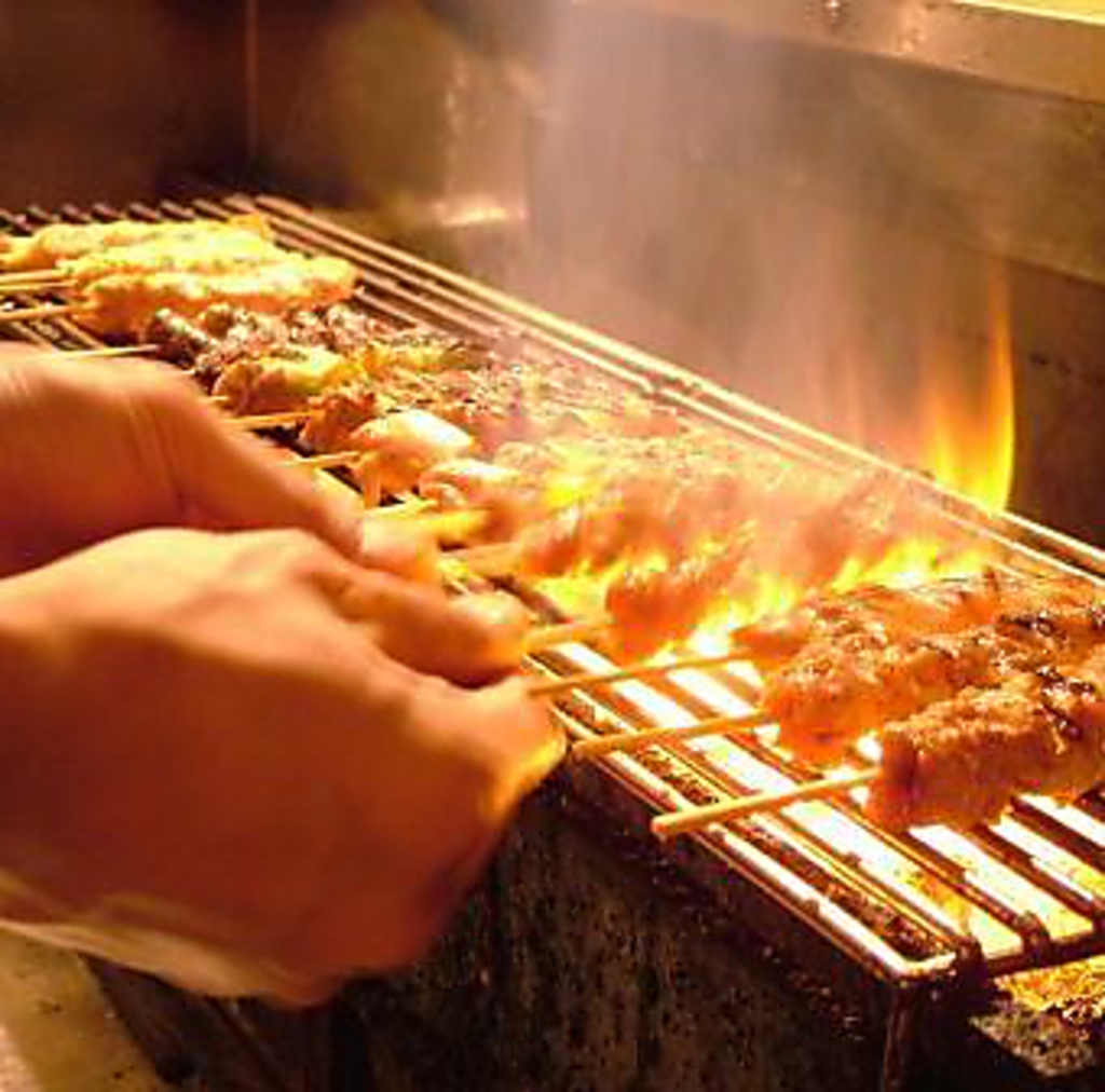 【六角鶏　堺東店】お料理がとにかく美味いと評判！全国から取り揃えた6種の地鶏を堪能できます♪