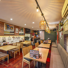 ベトナム料理ホイアン飲食店の雰囲気1