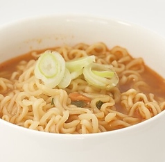 韓国 辛ラーメン