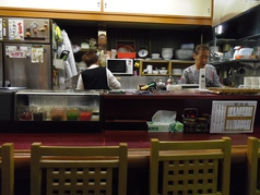 さかい餃子店の雰囲気3