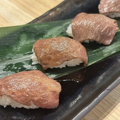 近江牛の肉寿司◆食べ比べもおすすめです