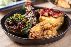 名古屋飯盛り合わせ