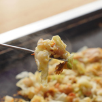 カリっと焼き上げたもんじゃのパリパリ感がたまらない！