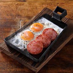 鉄板！雲仙高原ソーセージエッグ