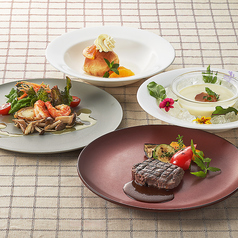 新潟グランドホテル フランス料理レストラン ベルビューのコース写真