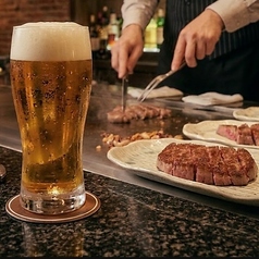 鉄板焼き・フレンチを引き立てるアルコールの数々