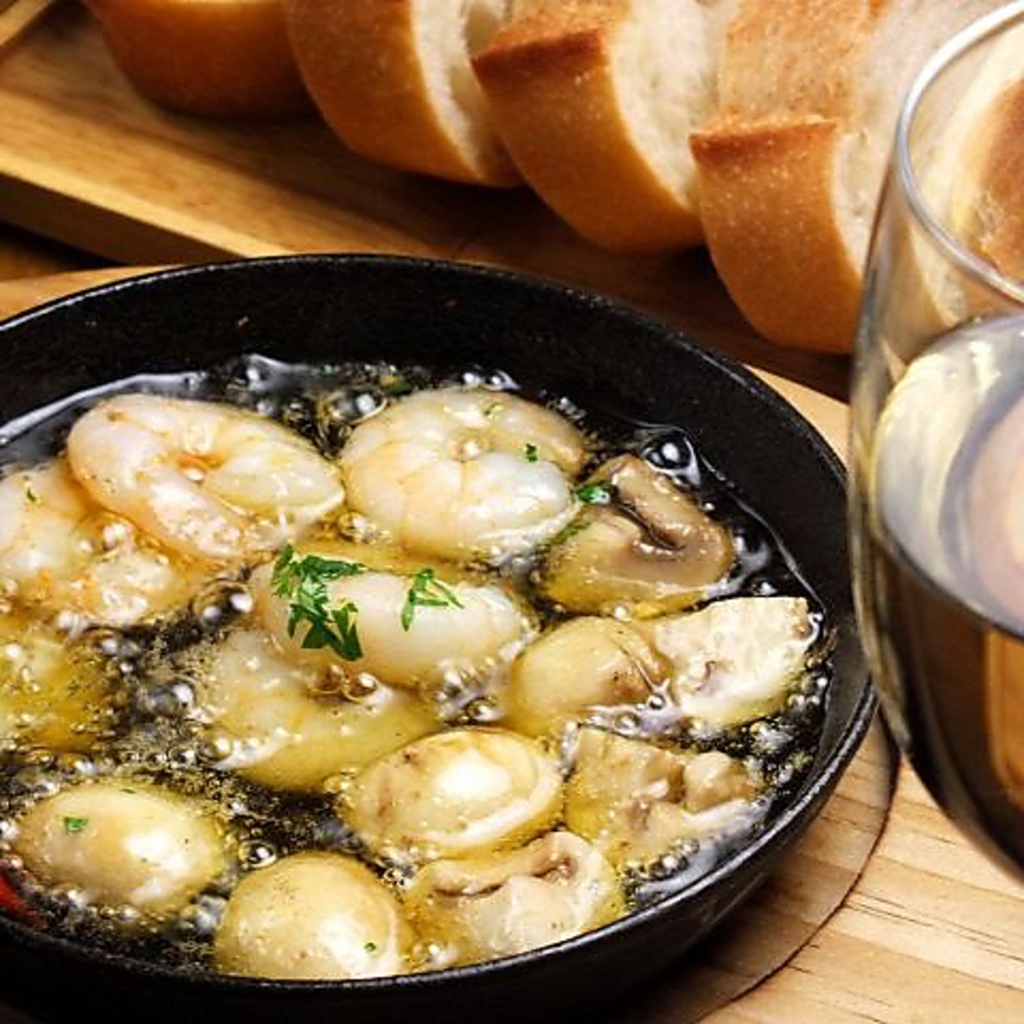 イタリアンCONA 八王子店の写真ギャラリー