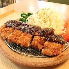 名古屋名物味噌カツの写真