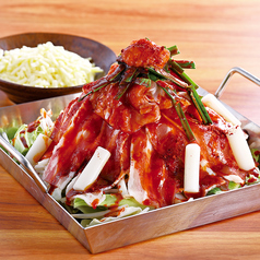 豚と鶏の旨辛チーズちりとり鍋　一人前