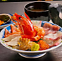 唐戸市場の恵み！鮮度抜群の海の幸を贅沢に堪能★
