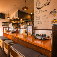 カウンター席で気軽なひととき