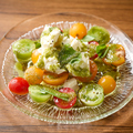 料理メニュー写真&nbsp;モッツァレラチーズと トマトのカプレーゼ