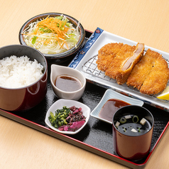 「広島ささゆり三元豚」 ロースカツ定食の写真