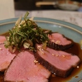 料理メニュー写真&nbsp;牛タン刺し九州醤油ダレ