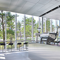 安藤建築のデザイナーが手掛けた建築美が織りなす空間