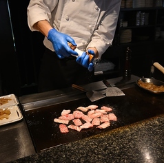 料理だけでなく、時間まで楽しんでいただく。