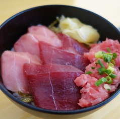 本鮪丼