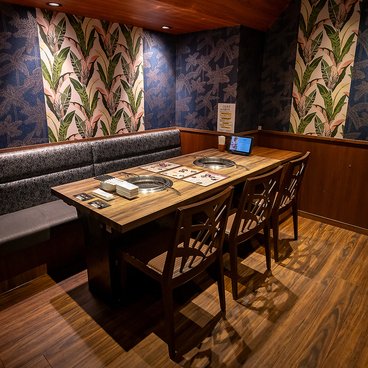 焼肉 SEIKO EN IKEBUKURO EAST 清江苑 池袋東口店の雰囲気1