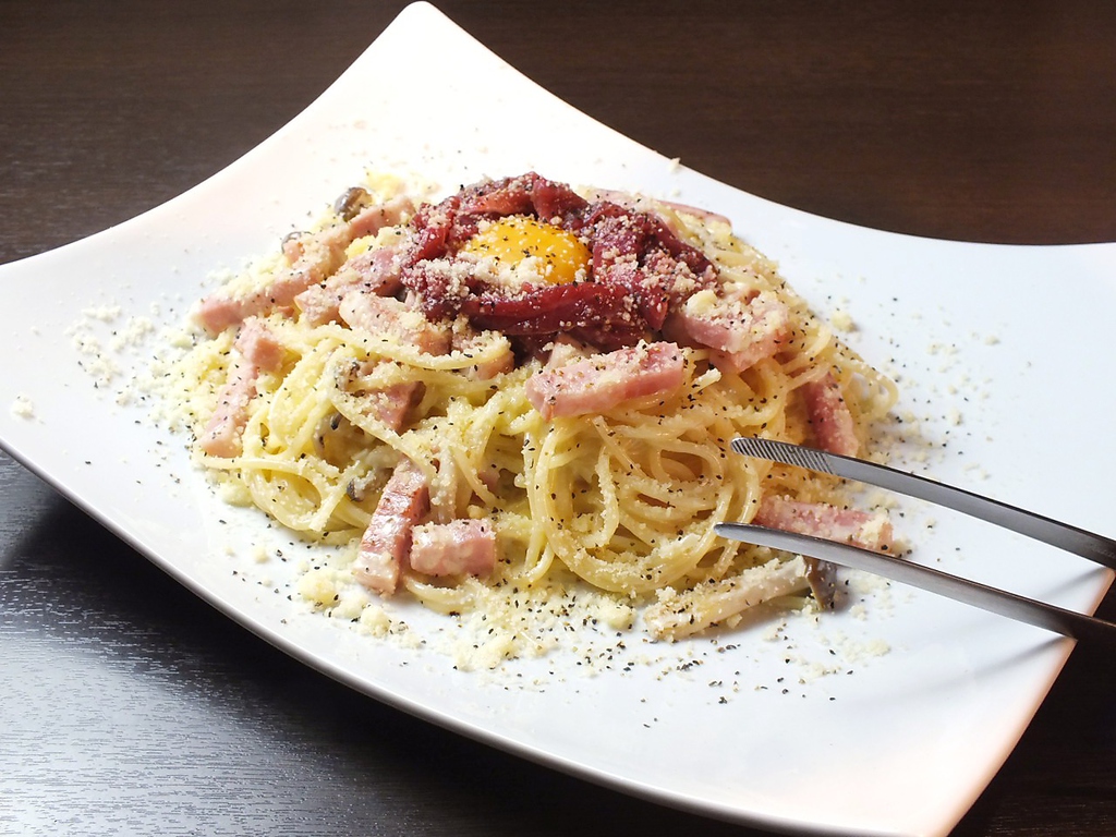 パスタもっ！？焼肉屋だけど、本格パスタもご用意♪アヒージョやバーニャカウダも有り！