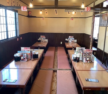 元祖やきとり家 美濃路 八熊通り店の雰囲気1