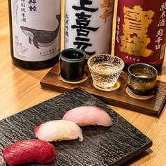 日本酒飲み比べセット+おまかせ握り3貫