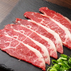 美味しい焼肉と共に新たな発見！多彩な一品料理の数々