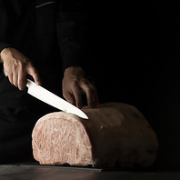 A5黒毛和牛を活かす焼きの技と繊細な味わい