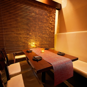 博多の寅ちゃん 横浜鶴屋町店の雰囲気1