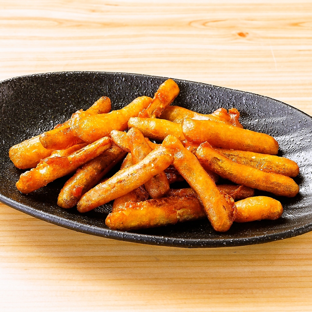 自慢の炭火バラ焼きはもちろん、他にも美味しい料理がいっぱい。東加古川店オリジナルメニューもgood