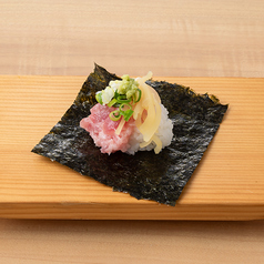 海苔のせごはん(とろたく)