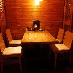4名様用のテーブル個室は接待や会食に◎