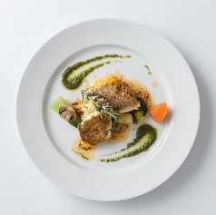 近海鮮魚のポアレとカラフル旬野菜の焦がしバターソース
