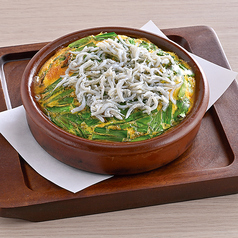 ふんわりニラ玉~しらすのっけ~