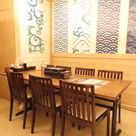 温かみある雰囲気は男女関係なく使える寛ぎ空間…♪