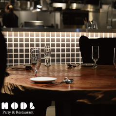 少人数のお客様向けのソファ席も数席ご用意しております！人数や用途に合わせて、一番最適なお席をご提案させていただきます！