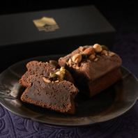 オレンジリキュール香るバー特製ガトーショコラ