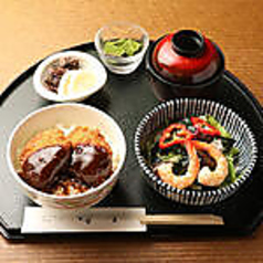 ミニひれかつ丼／サラダ／デザート付