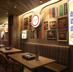韓国屋台料理とプルコギ専門店 ヒョンチャンプルコギ 広島紙屋町店の雰囲気3